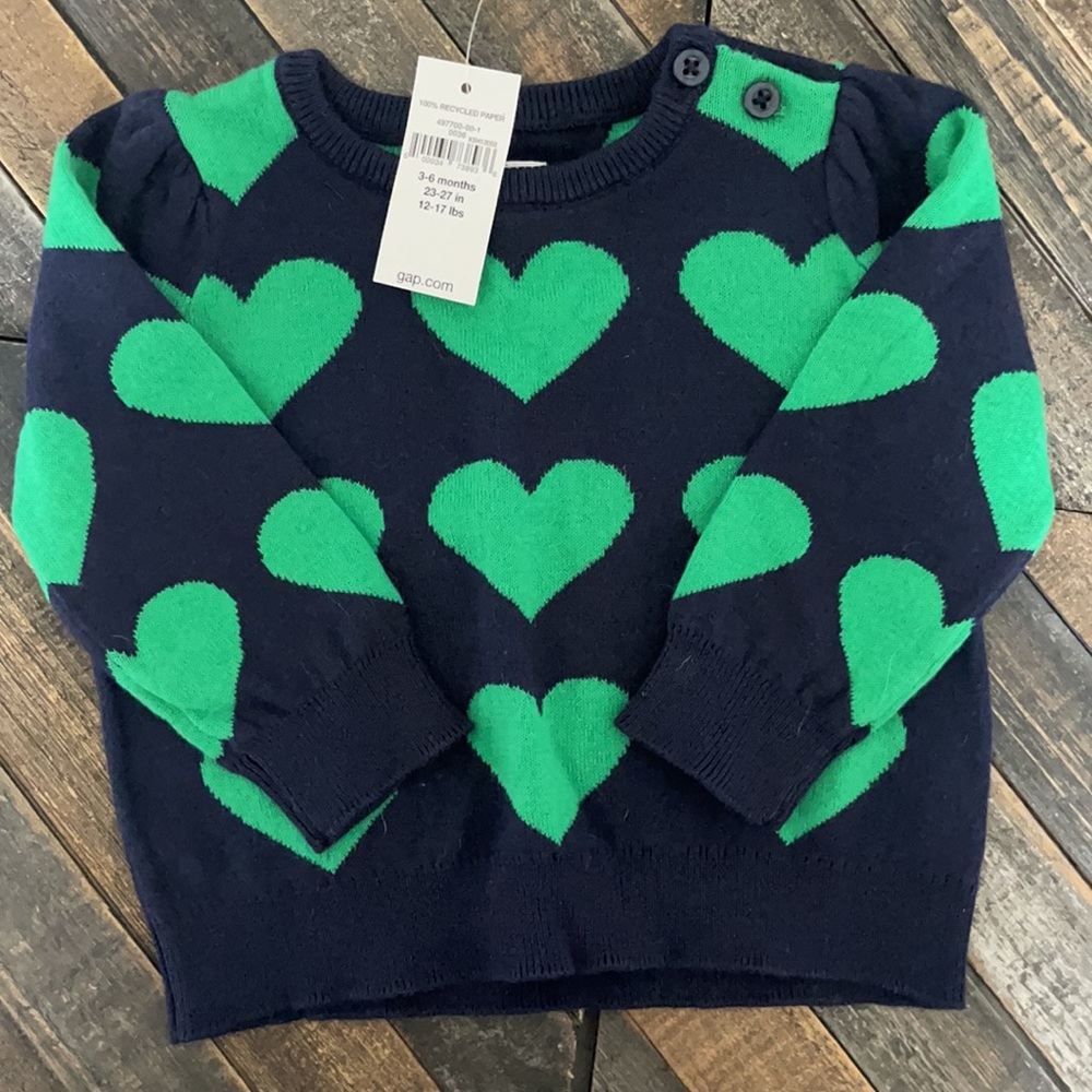 Infant 3-6 heart sweater